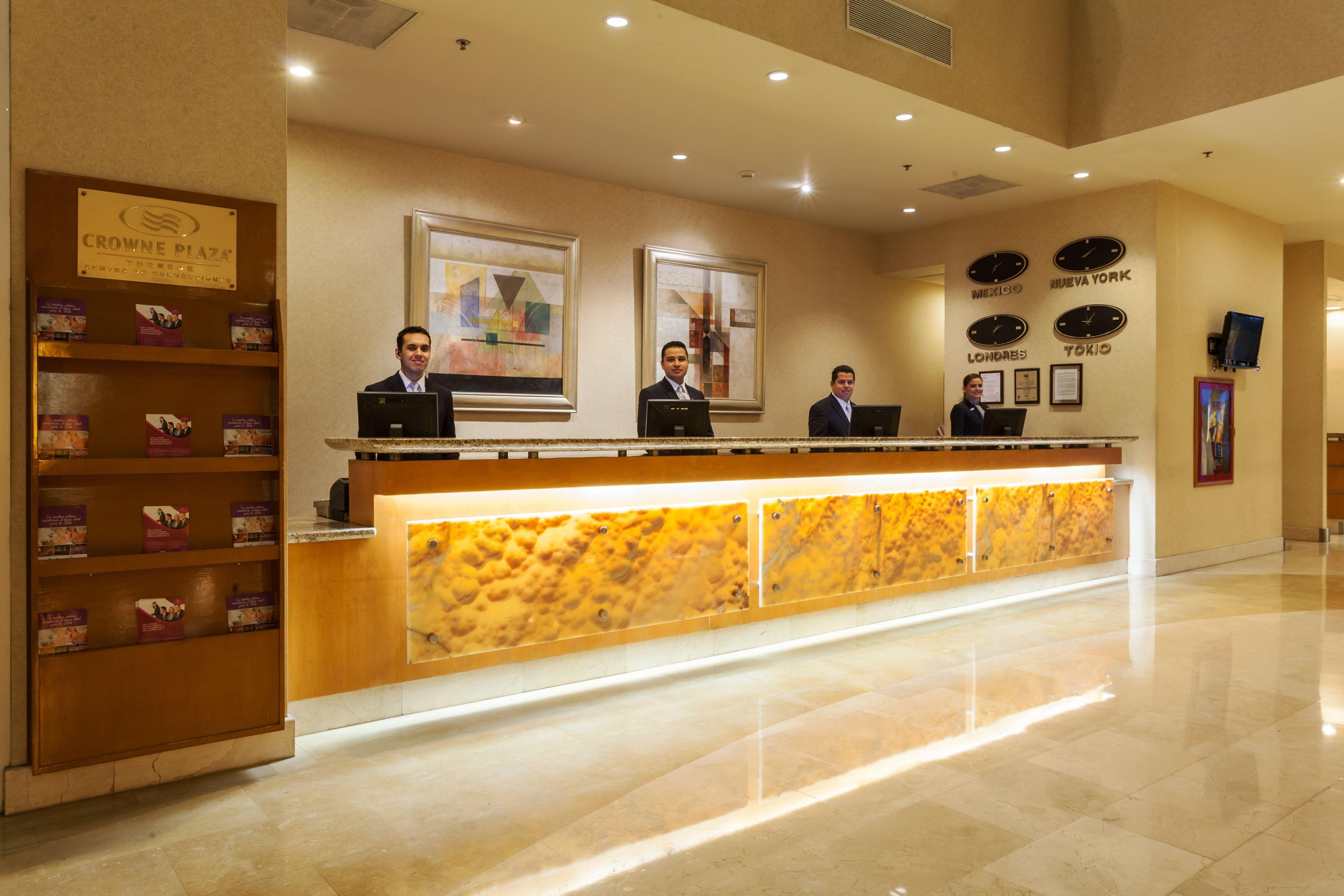 Crowne Plaza Torreon By Ihg Hotel Exterior photo
